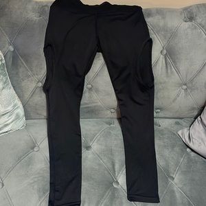 Black leggings